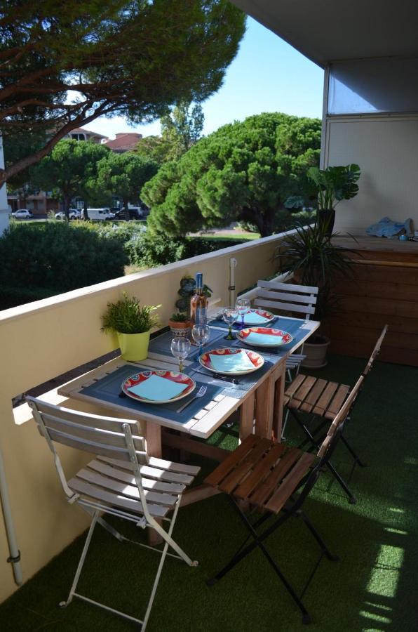 Charmant Appartement A 350M De La Plage Et Du Port Fréjus Exteriér fotografie